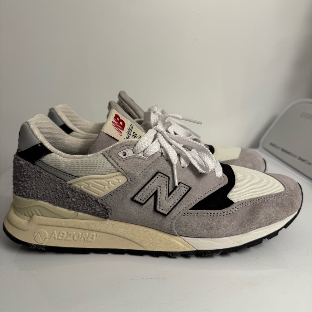 New Balance 998